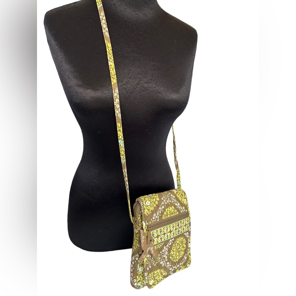 Vera Bradley Sittin In A Tree Birds Small Crossbody Flapped Purse